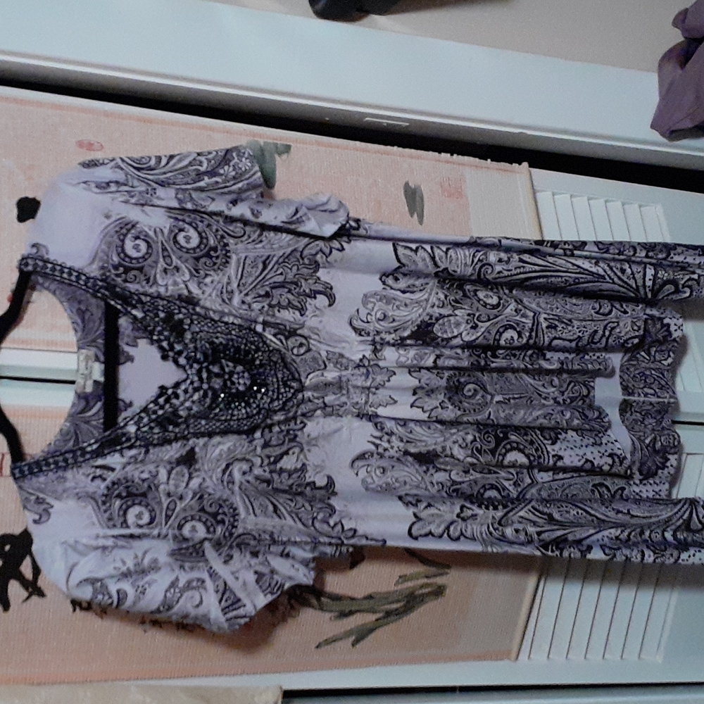 One World/World Unity 2x top